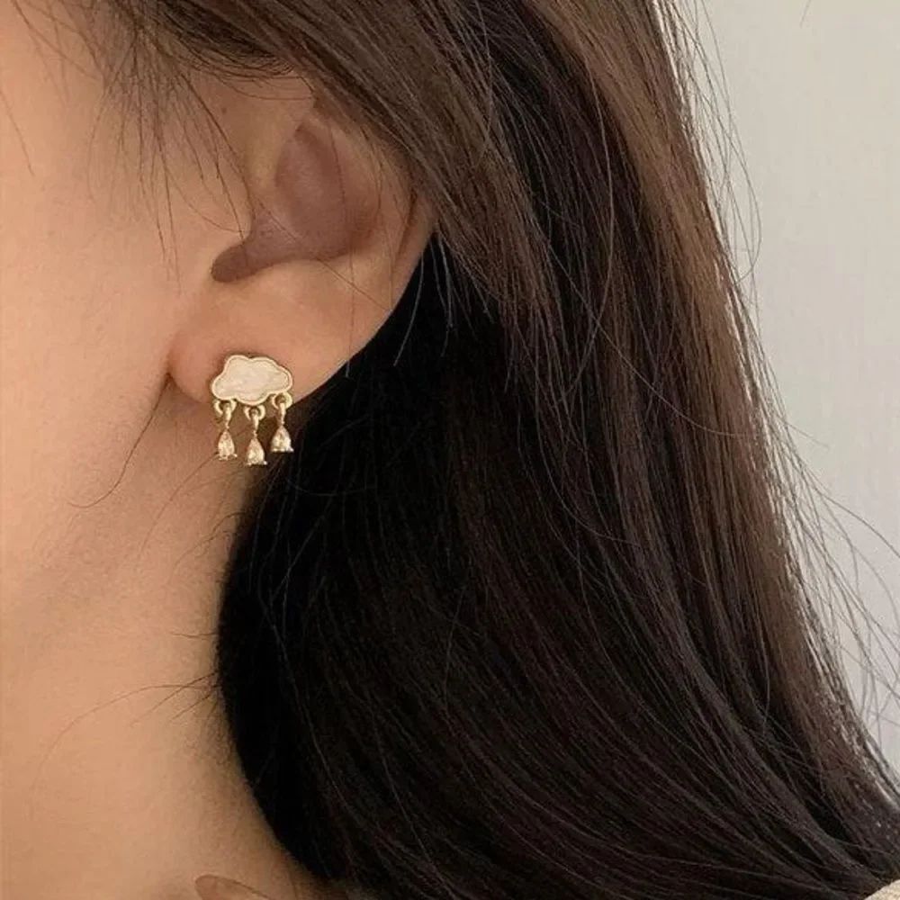 Cloud Earrings N1409